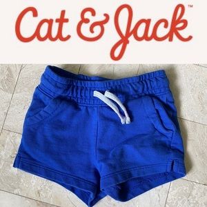 3/$10 - 3T pull on shorts